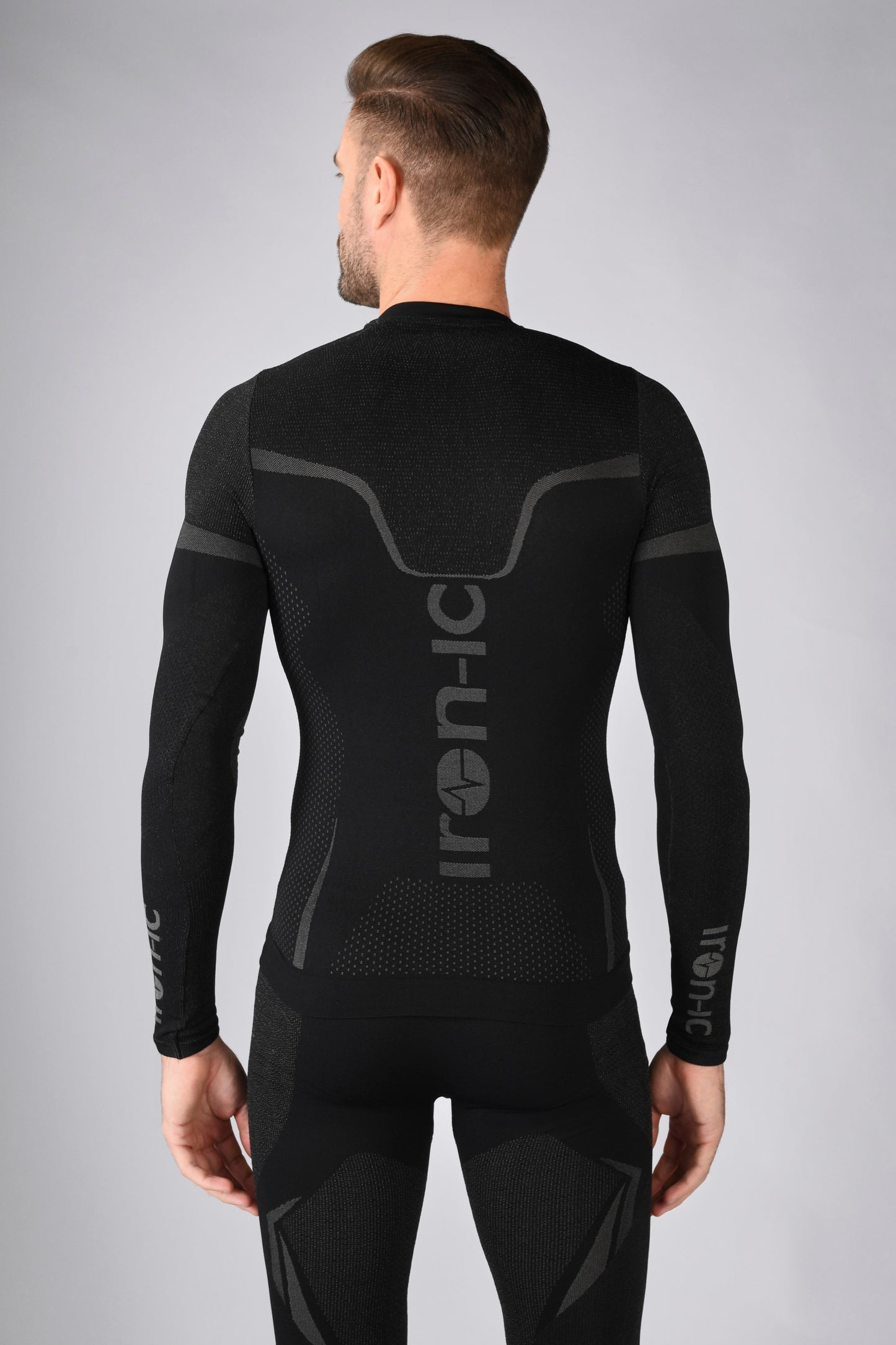 4081434 IRON IC outdoor Man's Long-sleeve Active Sports Wear Black