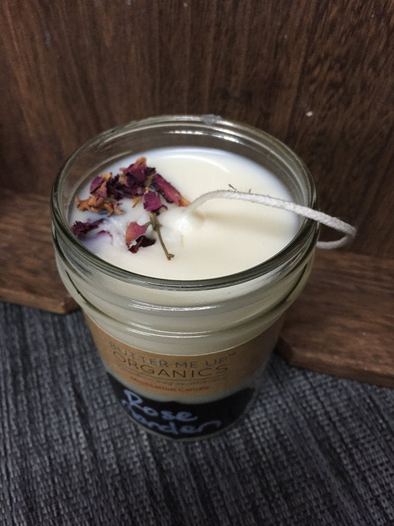Soy Wax Candle – Long-Burning with Essential Oils