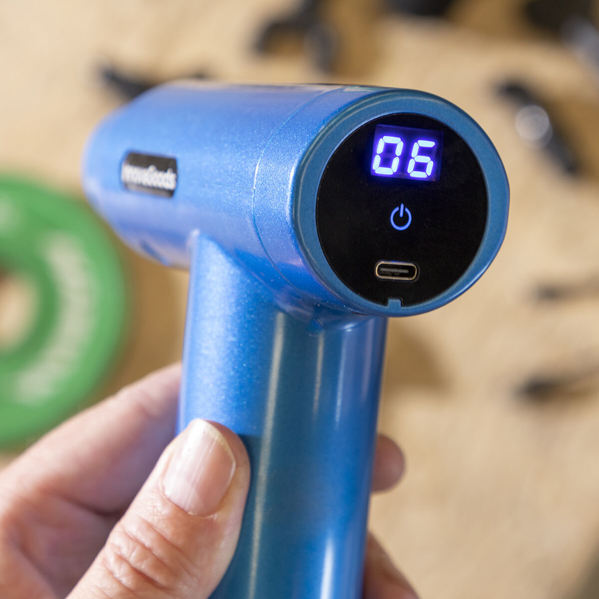 Mini Muscle Massage Gun – Portable Relaxation & Recovery Tool